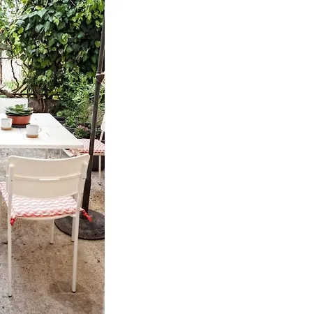 Batchae, Two Bedroom Flat Near Bacvice
