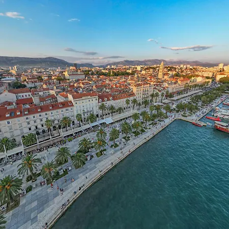 Lejlighed Batchae, Two Bedroom Flat Near Bacvice